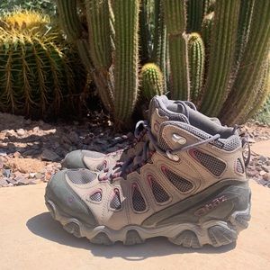 Oboz Hiking Boots